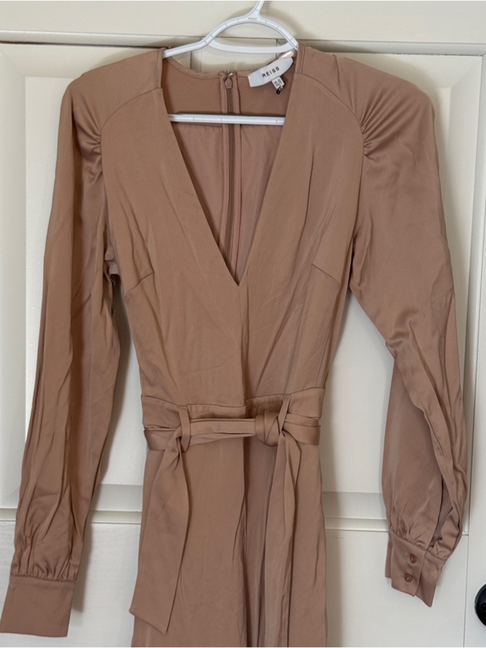 Reiss Elsa Blush Wide Leg Jumpsuit Belted V-Neck Long Sleeve Size 6 25270 - Picture 6 of 16